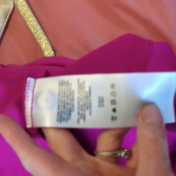 Columbia OmniShade Fucshia Button Down Sun Shirt - Picture 5 of 5